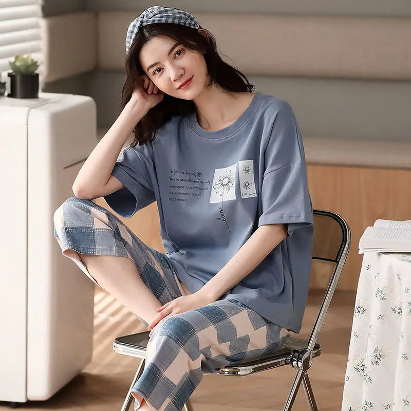 Women Sleepwear Half-Sleeve Seven-Quarter Pajamas