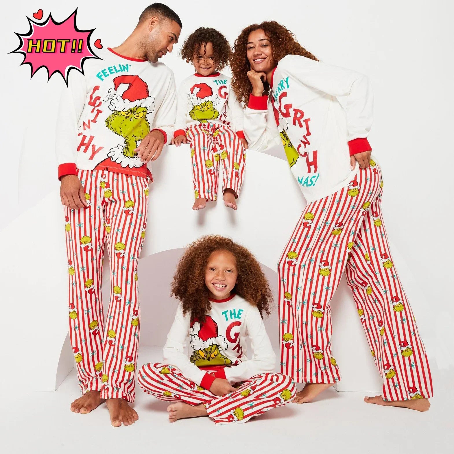 ﻿ Family Christmas Cartoon Print Pajamas Set, Cozy Holiday Pjs For Photo Shoots & Christmas Morning, Festive Family Sleepwear