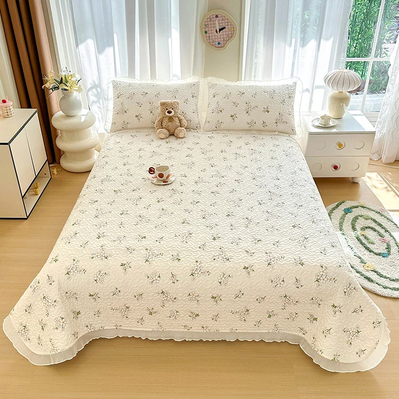 Thick Floral Bedspread (No Pillowcases)