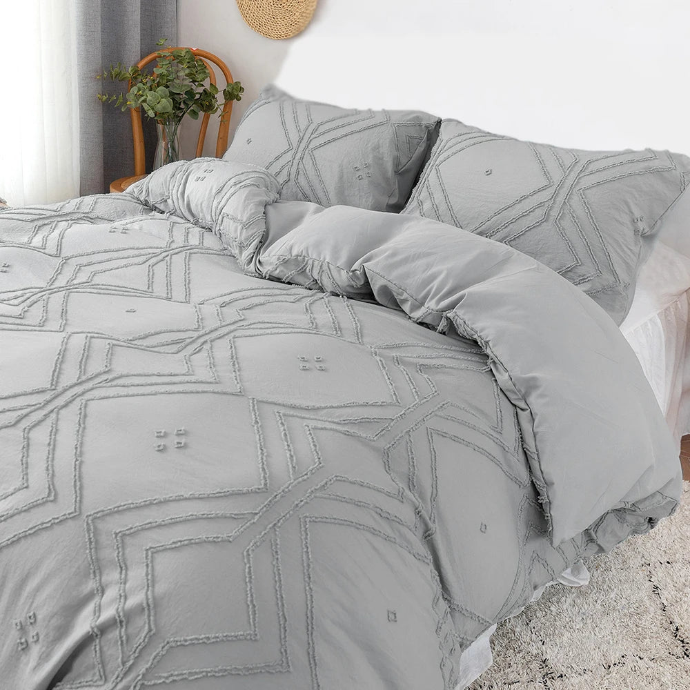 Tufted Duvet Cover – 3-Piece Bedding Set